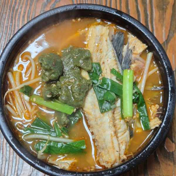 도다리 매운탕 진하게 끓이는 법, 깊은 맛 비법 공개!