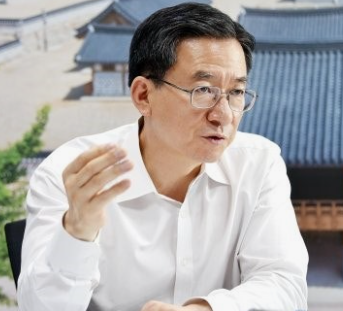 정성호 국회의원 법조 경력