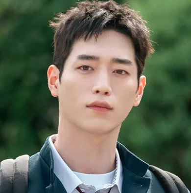 언더커버 하이스쿨 등장인물 정보