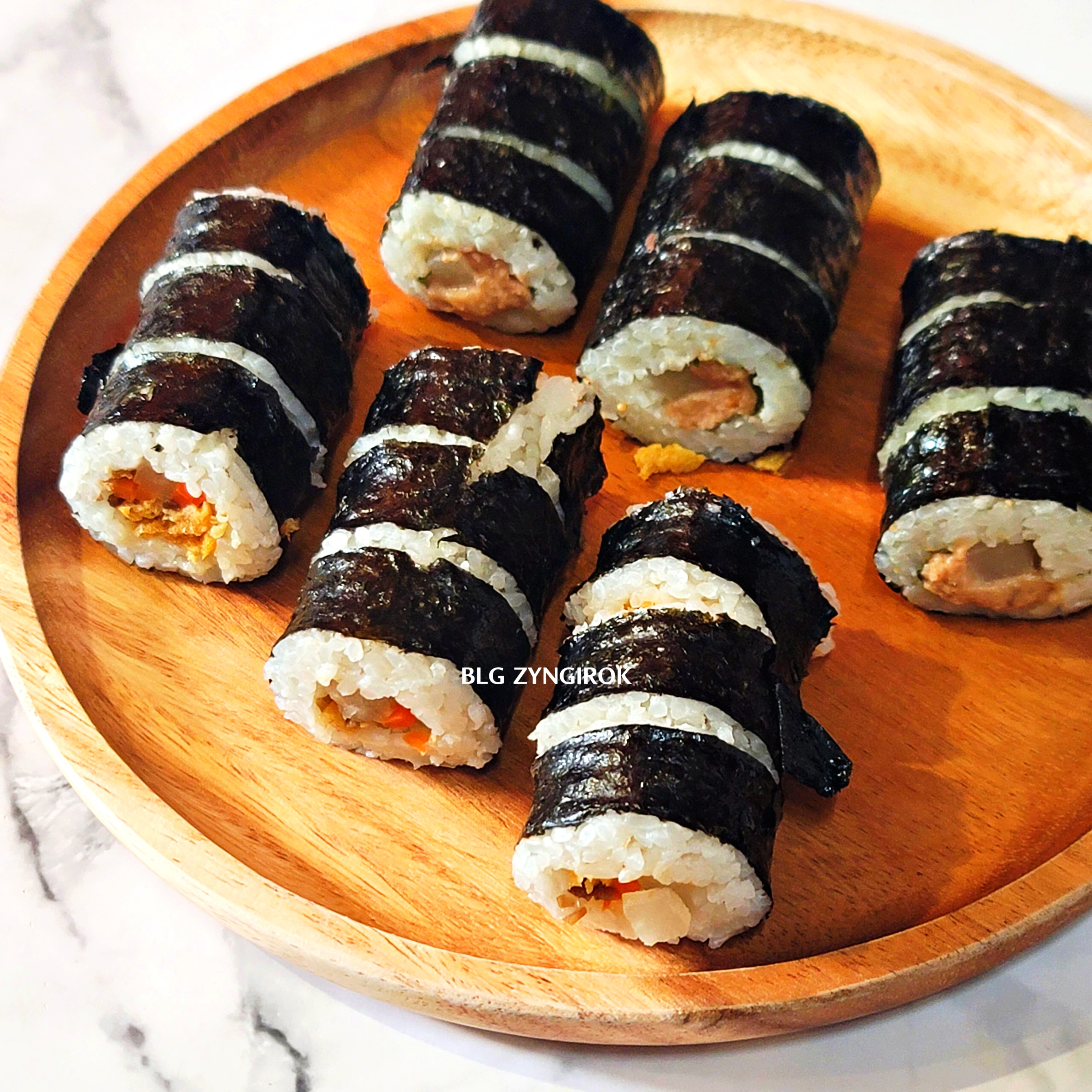 조리완료 된 노브랜드 김밥 모습이다.