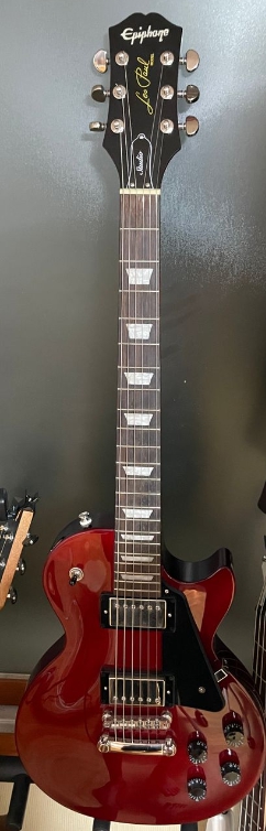 에피폰 레스폴 스튜디오 기타 사진입니다.