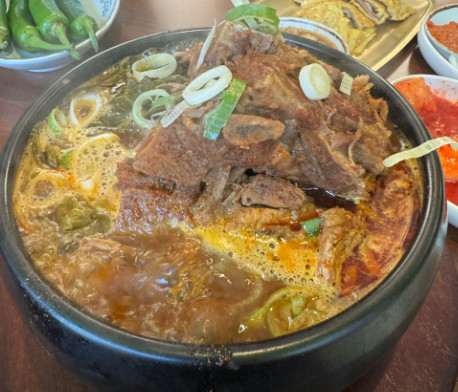 남겨서뭐하게 서울 통껍데기뼈찜 강남 논현동 맛집