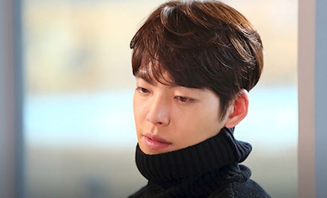 김우빈 헤어스타일