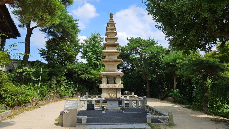 서울 길상사 : 서울 도심 사찰속에서 만나는 무소유와 사색의 공간