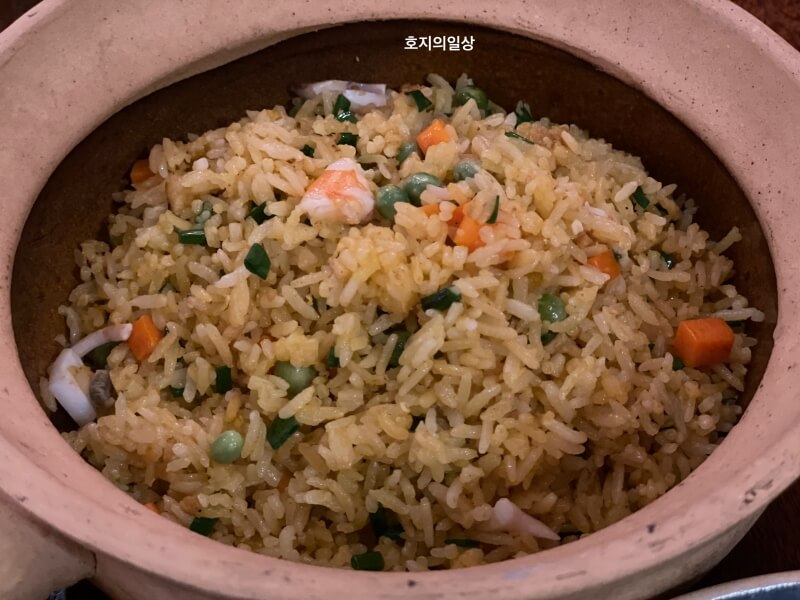 나트랑 시내 현지인 맛집 바토이 해산물 볶음밥