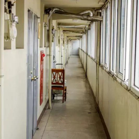 주거-공용공간-아파트-복도