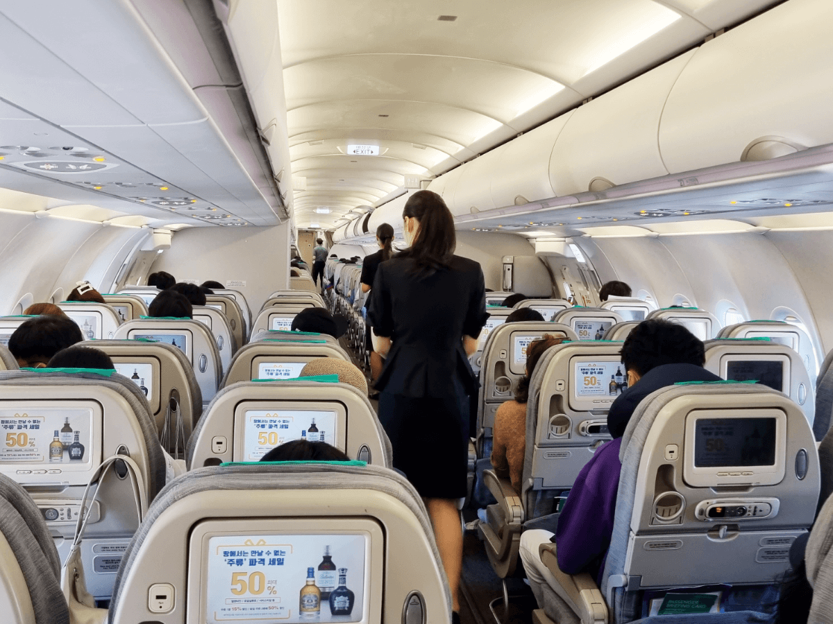 겨울 비행기 탑승 시 꼭 필요한 준비물