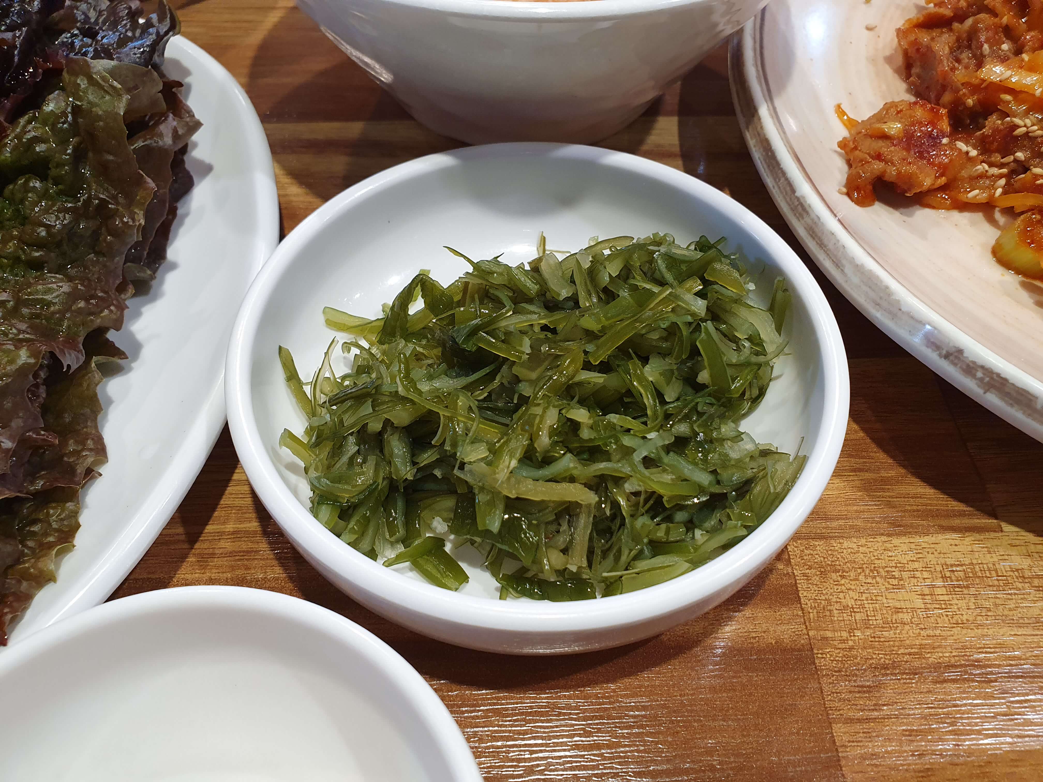 초읍동(어린이대공원) 삼광보리밥-미역줄기볶음