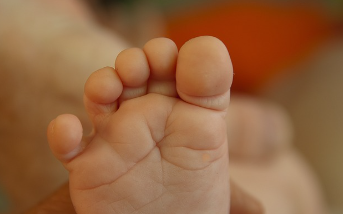 발톱이 두꺼워지는 이유 건강 신호일까 16