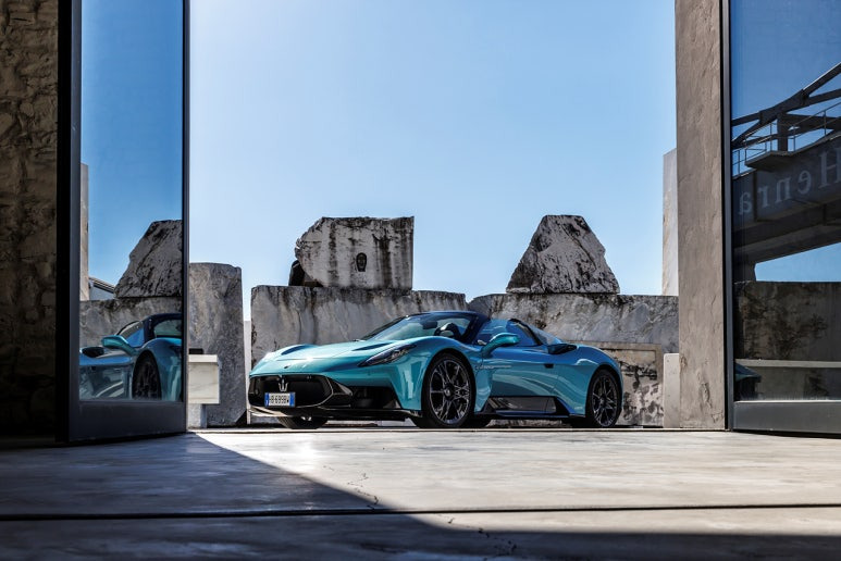 마세라티 MC푸라