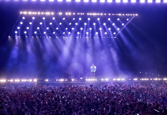 라우브 콘서트 티켓팅 바로가기