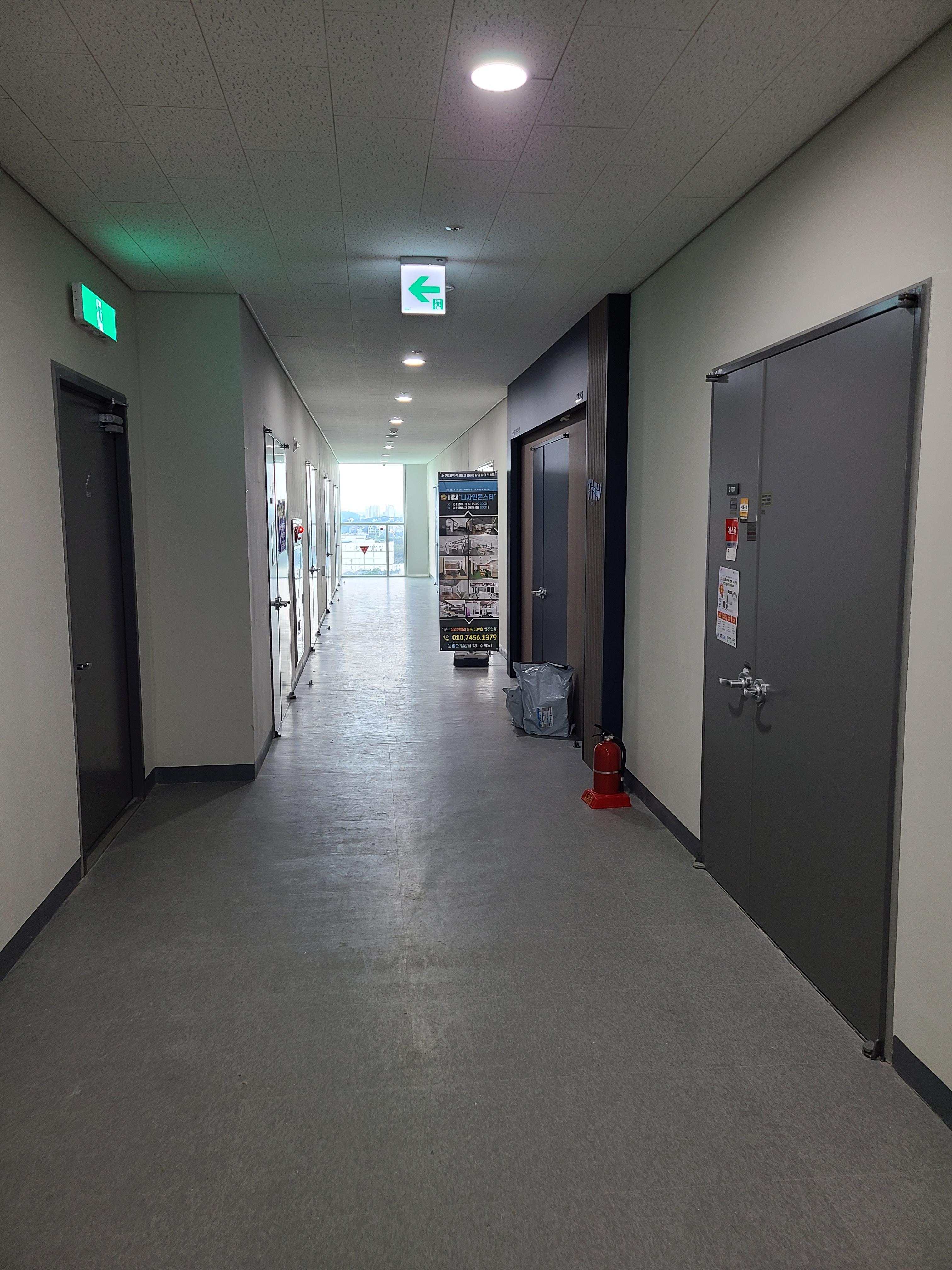 동탄 현대실리콘앨리 섹션오피스20