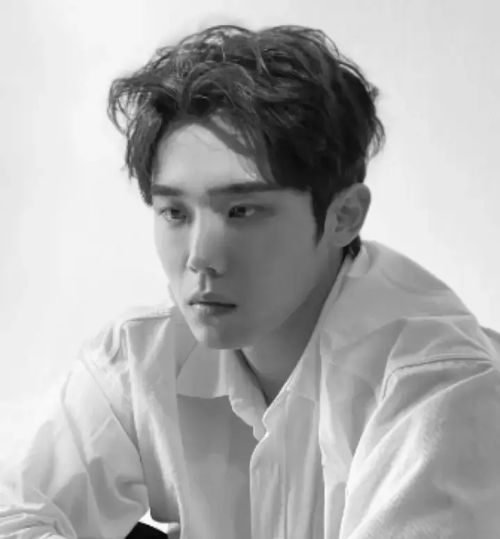 솔로지옥-최시훈-사진