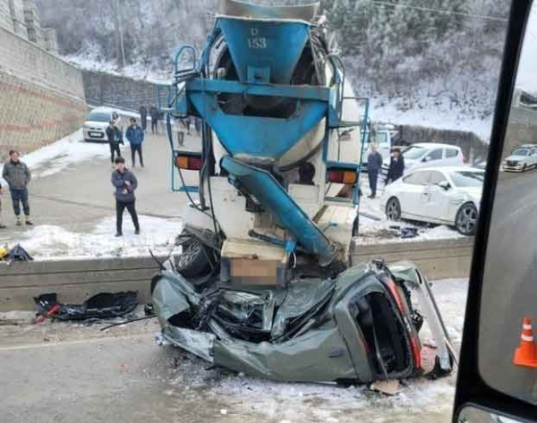 캐스퍼-완파-사고