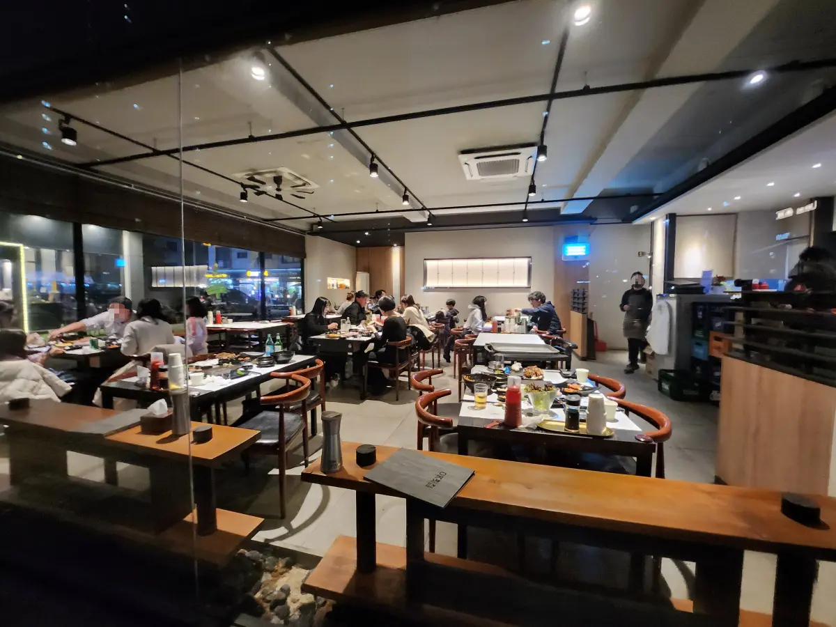 양산-물금-오케이-횟집-내부