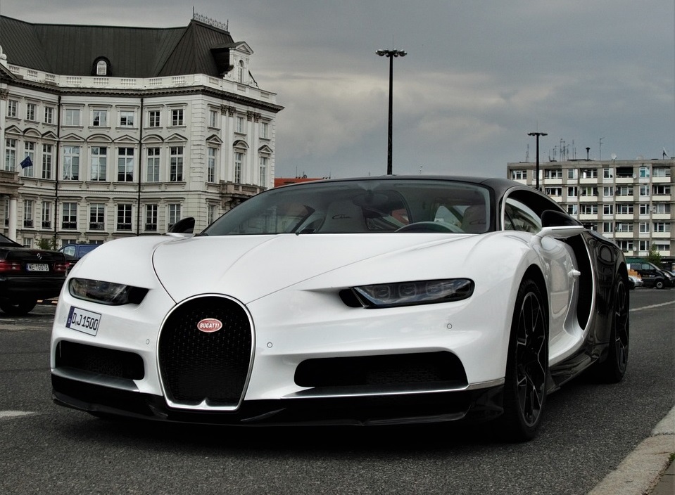 부가티 자동차 사진