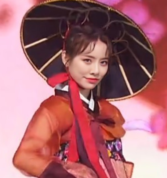 가수 설하윤