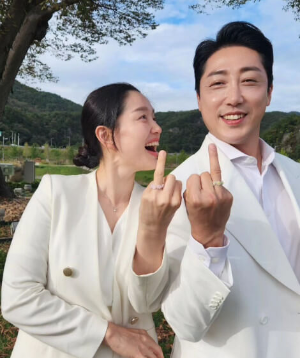 손현수와 신부
