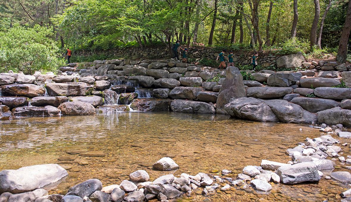 부산 장산 계곡 풍경