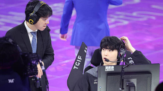 중국 결장 페이커