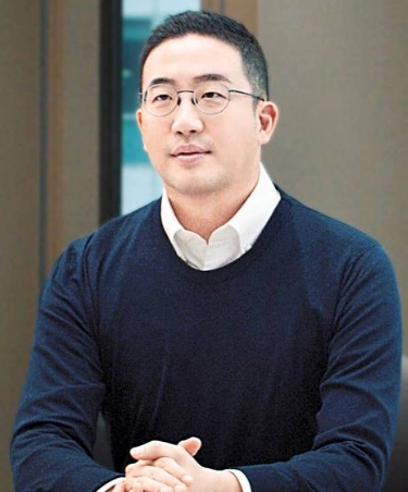 구광모 회장 프로필 나이 고향 학력 가계도 재산 정효정