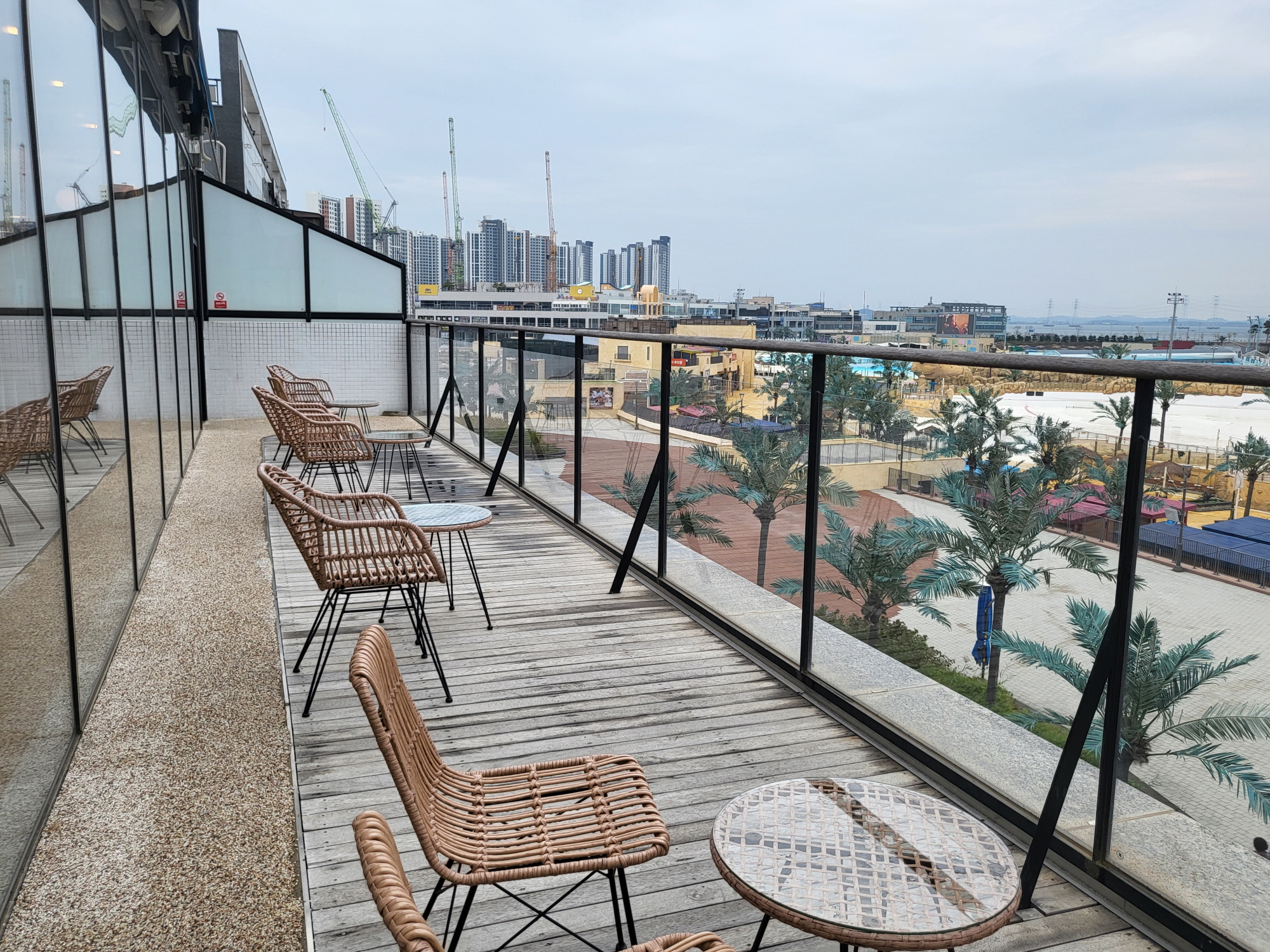 웨이브 - 테라스1