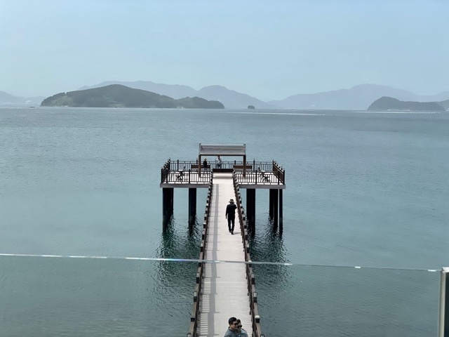 해변산책로-또한-포토존이어서-겸사겸사-오기-좋았던-온더선셋