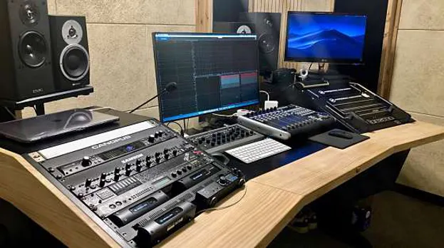 쭌실용음악학원