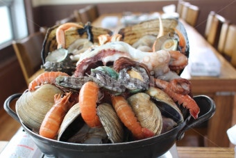 여름철 제철 해산물