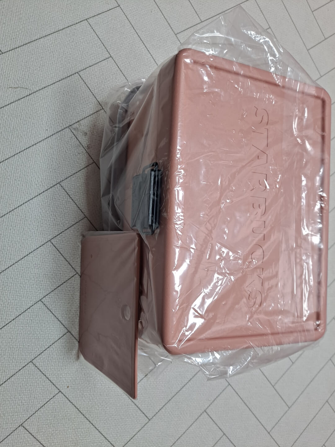 2021년 스타벅스 프리퀀시 증정품 서머데이쿨러 구성품 이미지