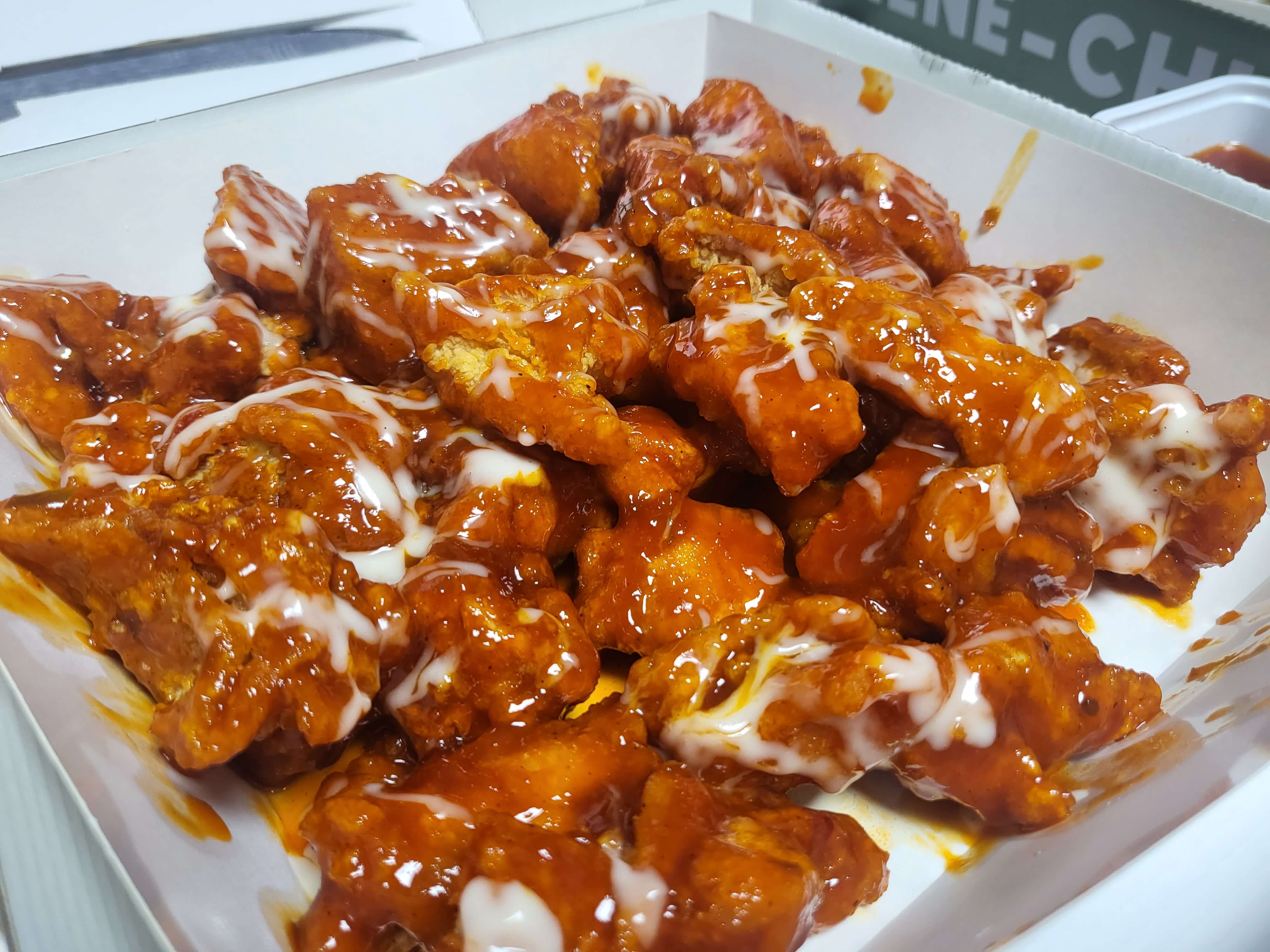 네네치킨 레드마블 순살치킨