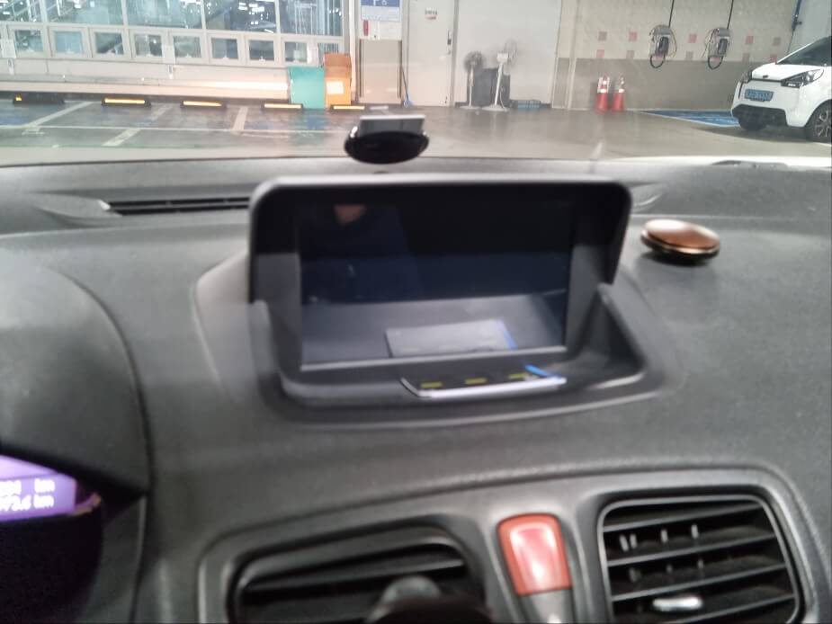 네비게이션(모니터)-고치기1