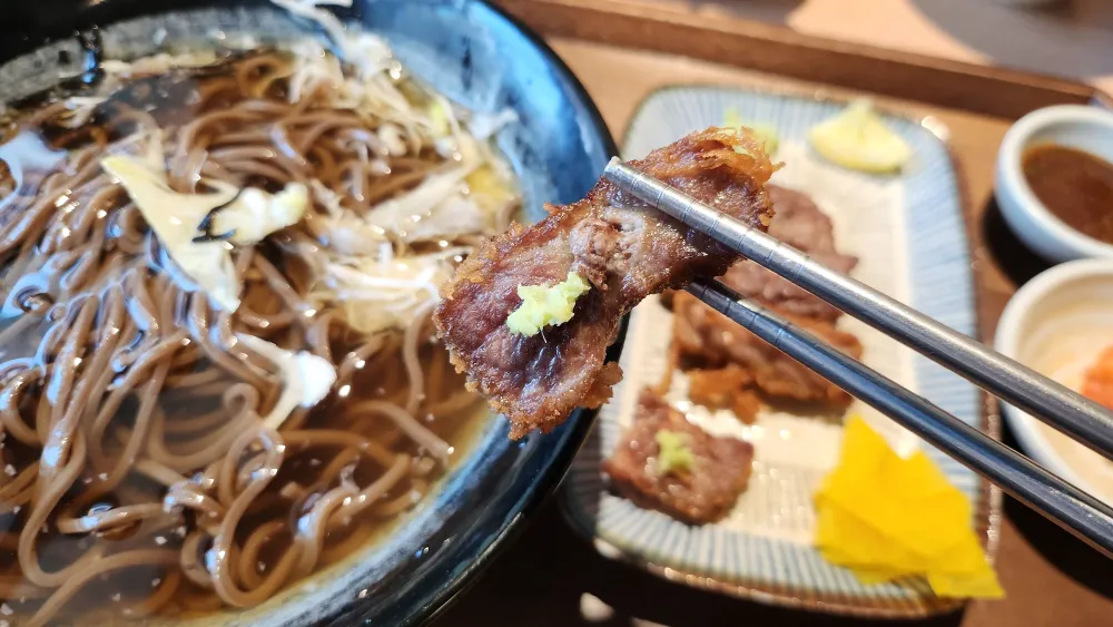 빙소바에곁들여먹는-규카츠