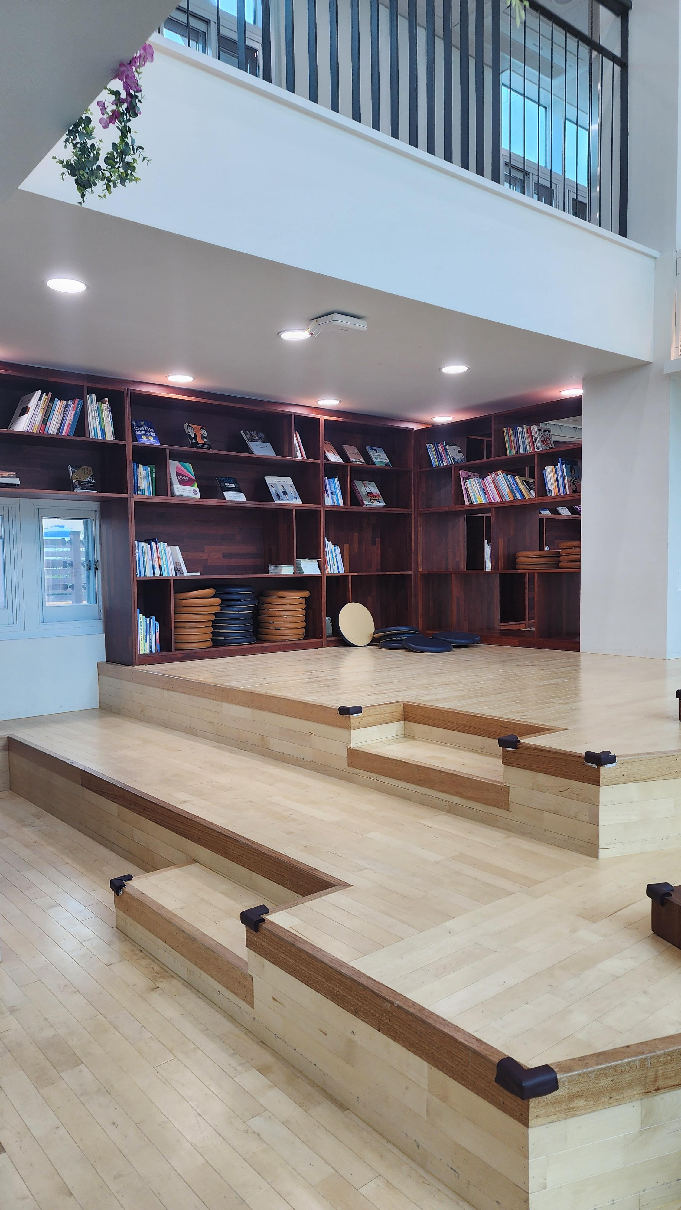 부산남부메이커센터 3D프린터 휴게실