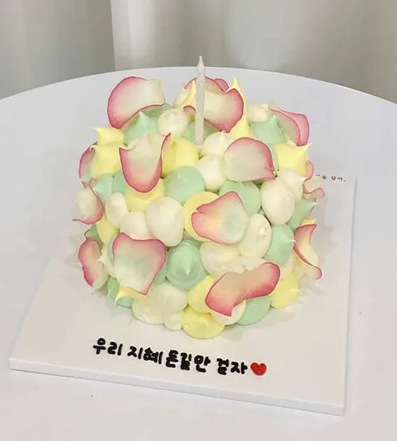 달콤함에 꽃을 담아&#44;