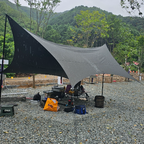 어반포레스트 타프 우중캠핑