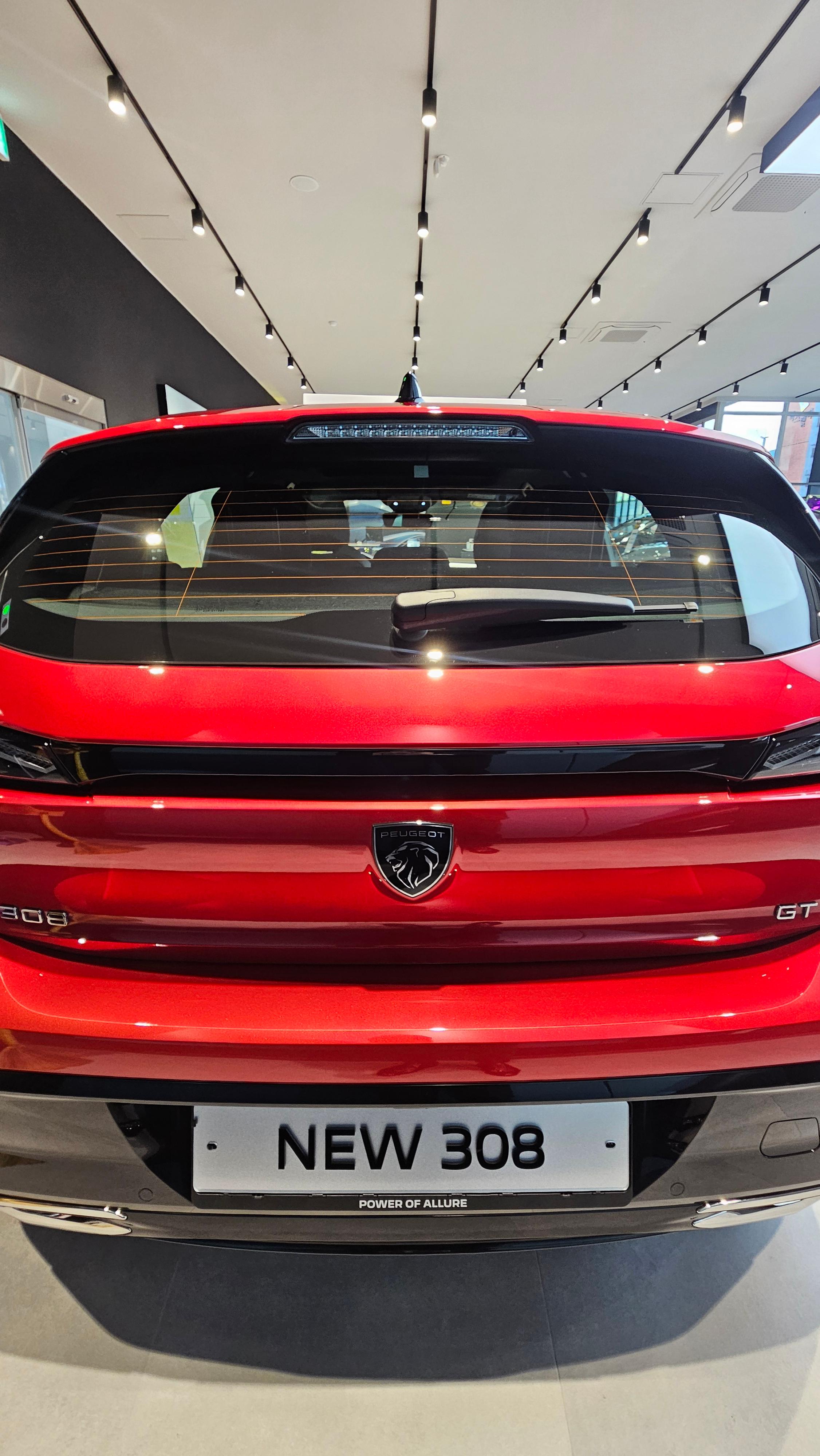 푸조 308 하이브리드