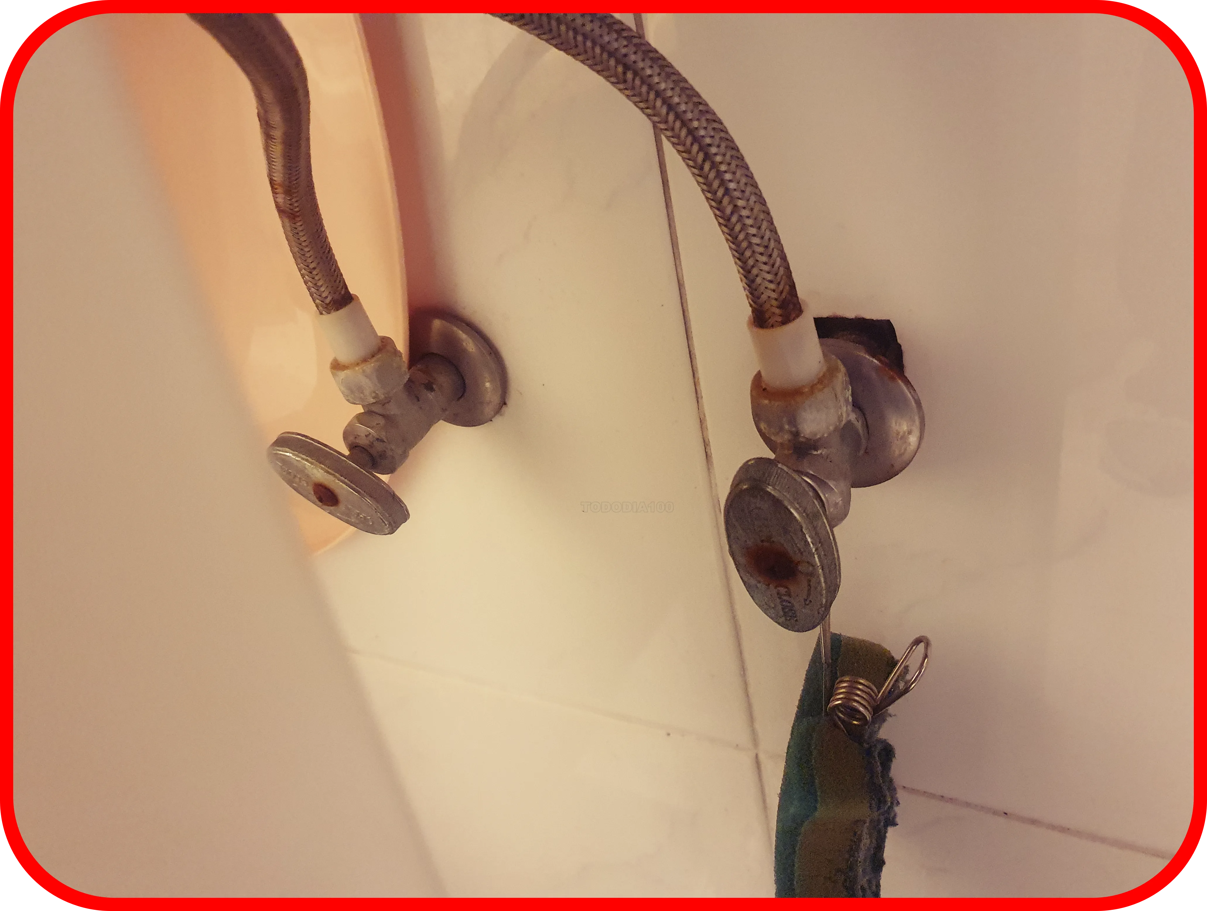 세면대 아래 수압조절기