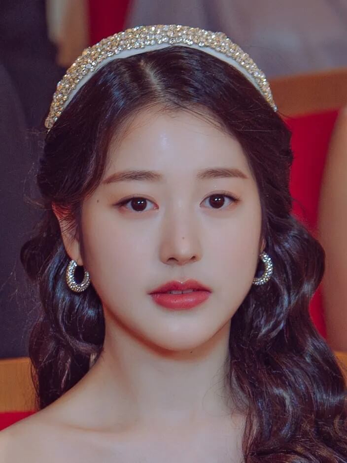 드라마 금쪽같은 내스타의 주인공 임세라역의 장다아배우의 대표 홍보 메인포스터입니다.