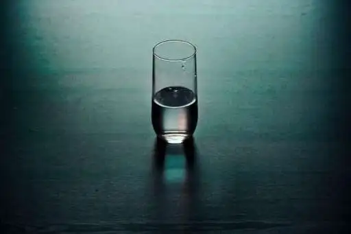 유리잔