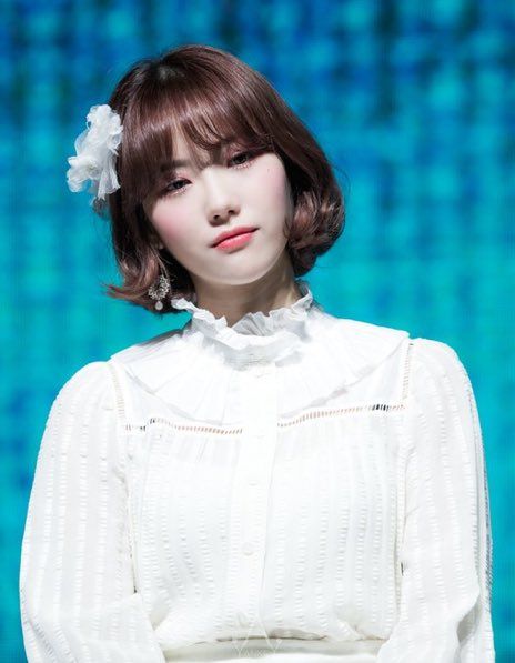 우주소녀 루다 인스타그램 사진 몸매
