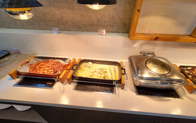 훈제오리, 파스타, 볶음밥