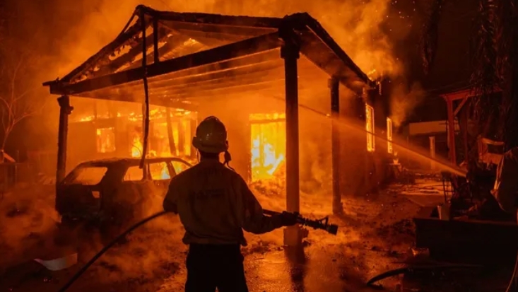 LA 산불 발생 확산원인 &amp;#39;강한 산타 아나 바람&amp;#39; -출처: 위키피디아-