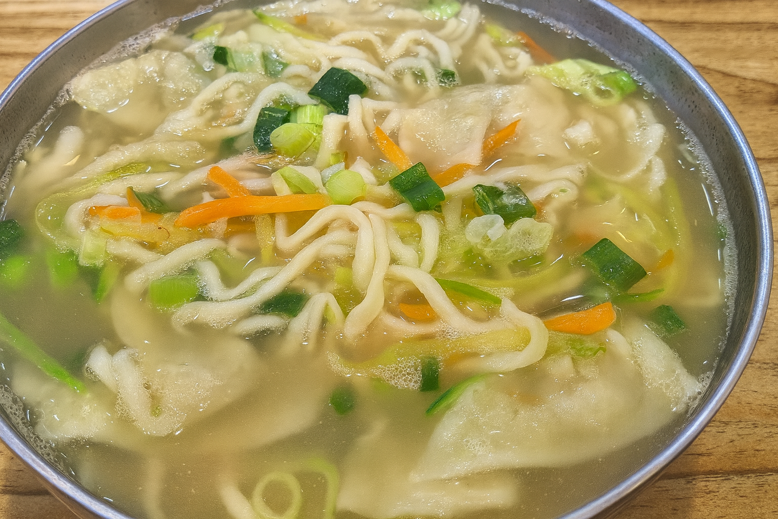 국내산 바지락칼국수