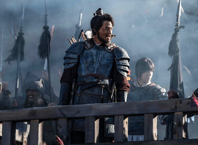 영화 '안시성' 양만춘 장문과 군사들이 안시성을 지키는 장면