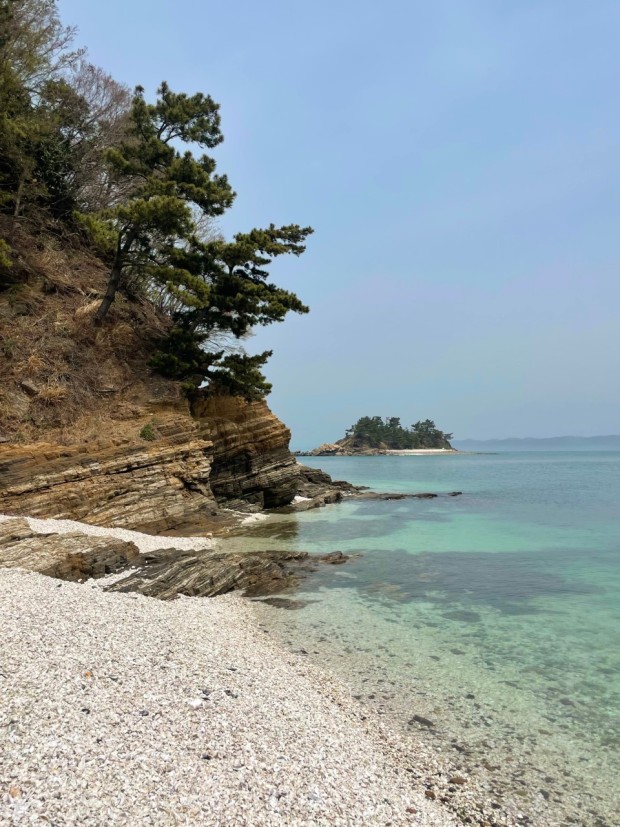 민어도 해안가 사진