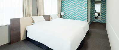 도쿄 타워가 보이는 비즈니스 호텔 추천 3곳(케이오 프레소 인, 로즈 스테이 도쿄, APA 호텔)