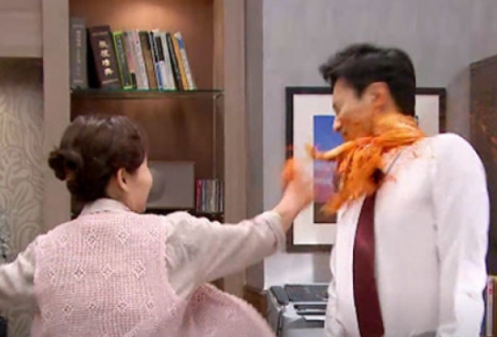 김치국물