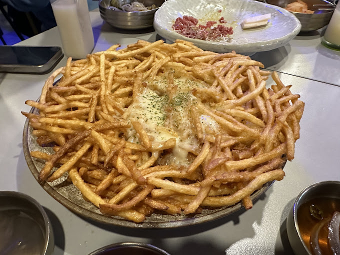 강남 논현 24시간 주점 '우슴'