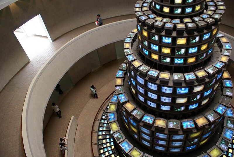 Nam June Paik - Dadaikseon (The more, the better)